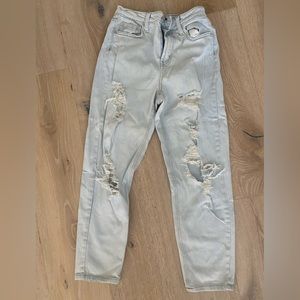 Light Blue Jeans/ Size: 25 woman’s/ Brand: Target Wild Fable